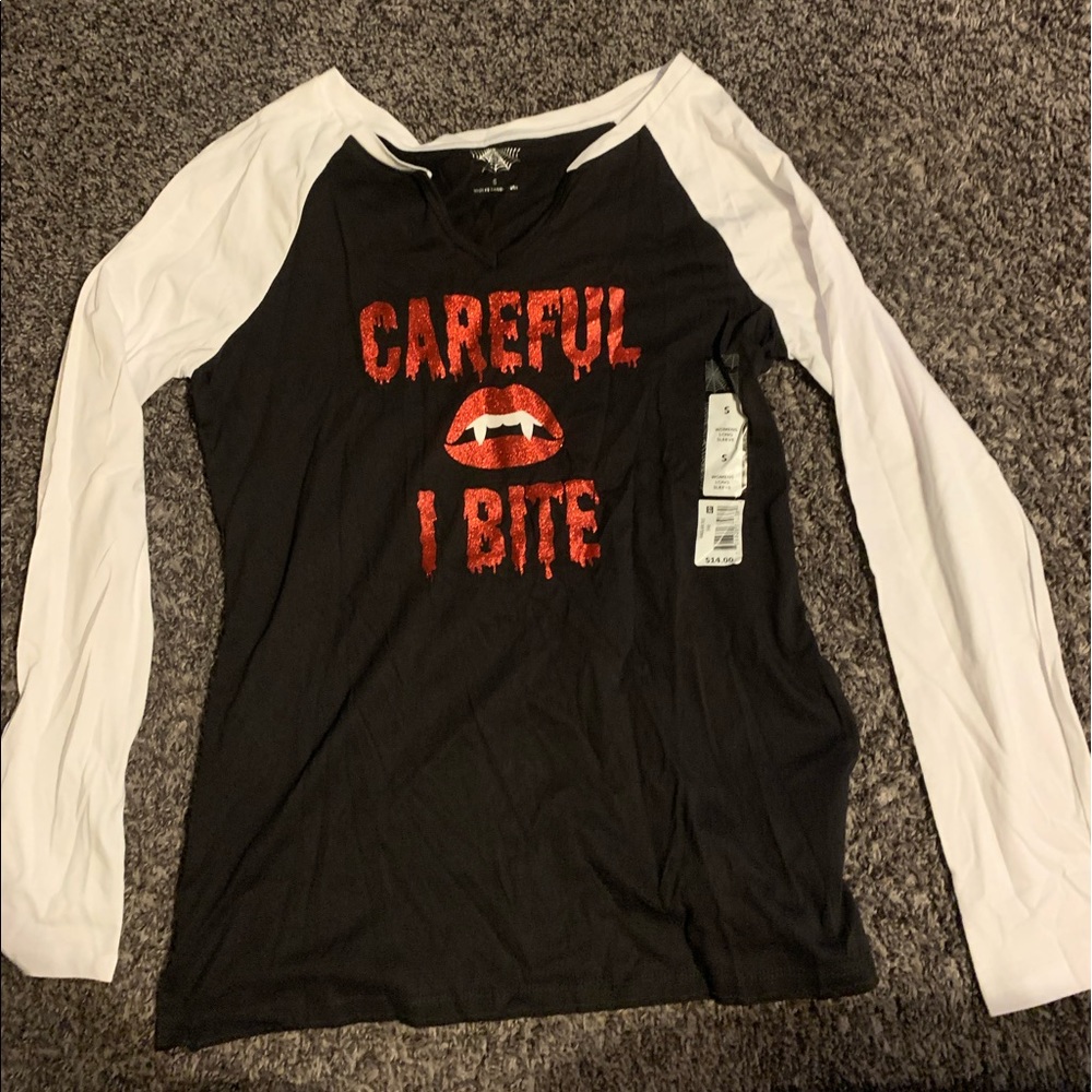 Long sleeve shirt